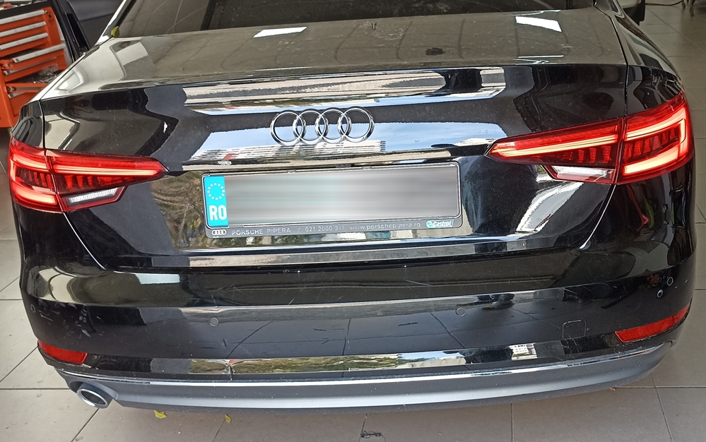 Montare 10 - Audi A4 B9 2017 Montaj Camera Marsarier Originala Highline In Maner Highline