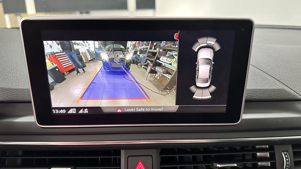 Montare 7 - Audi A4 B9 2017 Instalare Camera Spate Marsarier Originala Highline OEM In Maner