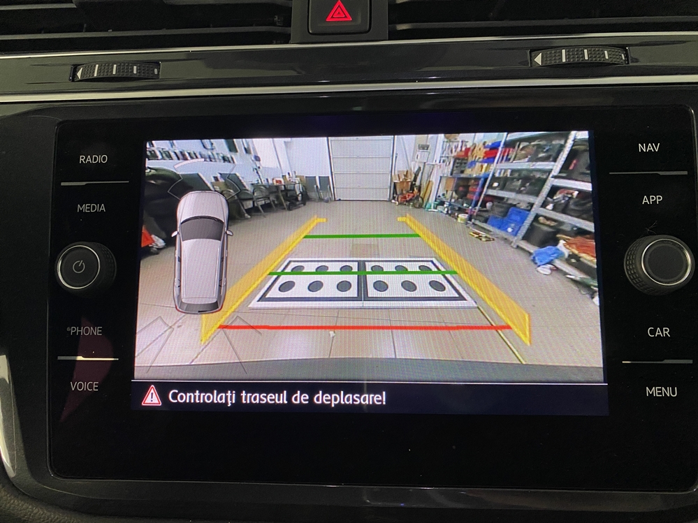 Montare 10 - VW Tiguan 2 AD1 2019 Instalare Camera Spate Marsarier Highline Originala