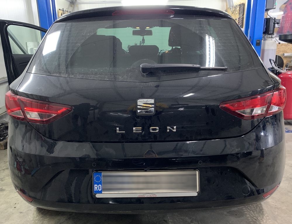 Montare 2 - Seat Leon 5F 2015 Montare Camera Spate Marsarier Originala 