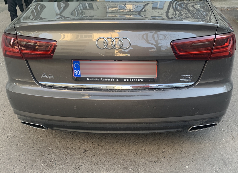 Montare 8 - Instalare Camera Spate Marsarier RVC Audi A6 C7 Unitate RMC