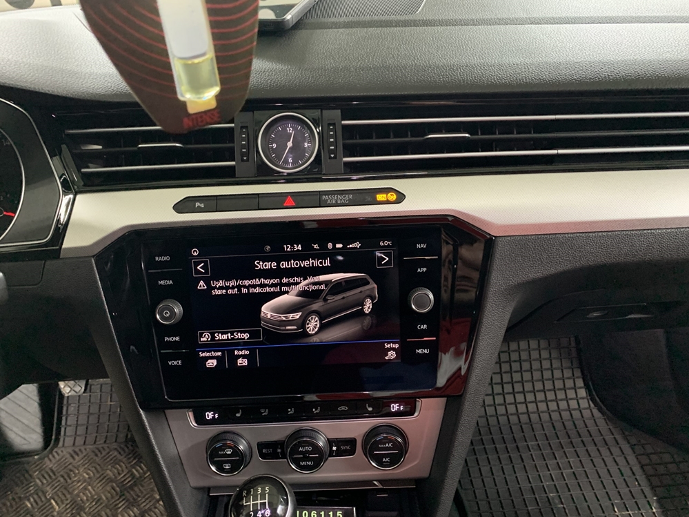 Activare 17 - VW Passat B8 2016 Instalare Camera Spate Marsarier Unitate MIB 2 APP Connect VW Montare 17 - VW Passat B8 2016 Instalare Camera Spate Marsarier Unitate MIB 2 APP Connect VW