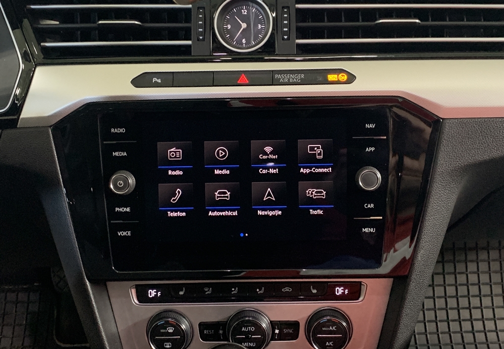 Activare 9 - VW Passat B8 2016 Instalare Camera Spate Marsarier Unitate MIB 2 APP Connect VW Montare 9 - VW Passat B8 2016 Instalare Camera Spate Marsarier Unitate MIB 2 APP Connect VW