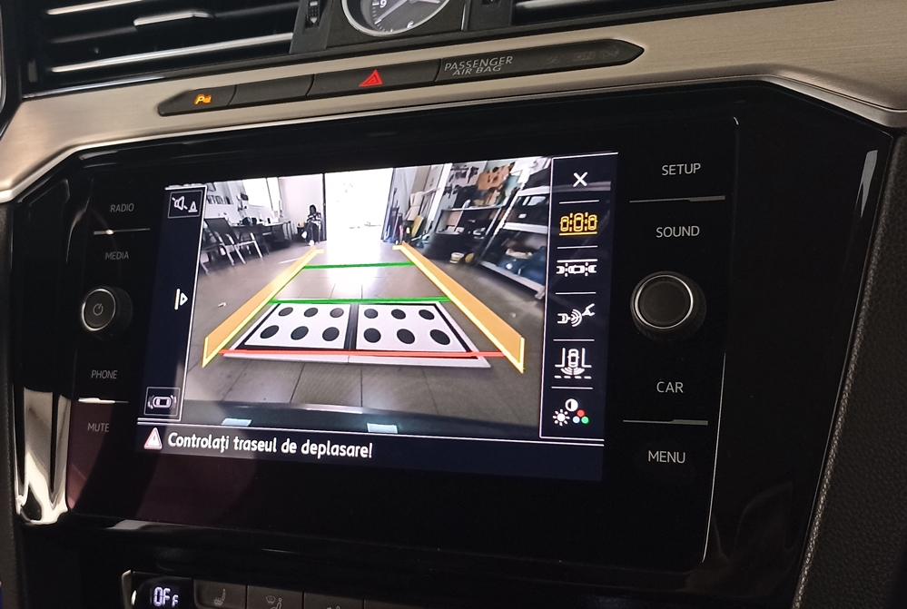 Activare 4 - VW Passat B8 2017 Montaj Camera Spate Marsarier Highline Originala Montare 4 - VW Passat B8 2017 Montaj Camera Spate Marsarier Highline Originala