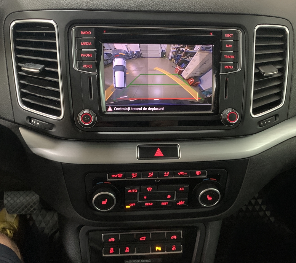 Activare 2 - Instalare Camera Spate Originala Navigatie MIB 2 PQ VW Sharan 7N Montare 2 - Instalare Camera Spate Originala Navigatie MIB 2 PQ VW Sharan 7N