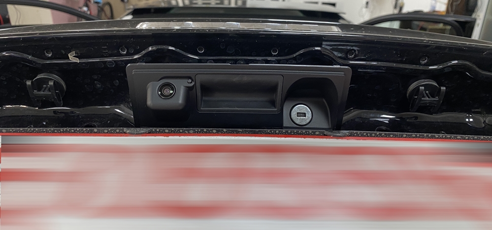 Activare 3 - Audi A8 D5 2019 Instalare Camera Spate Marsarier Video Mers Inapoi OEM Originala Highline Montare 3 - Audi A8 D5 2019 Instalare Camera Spate Marsarier Video Mers Inapoi OEM Originala Highline