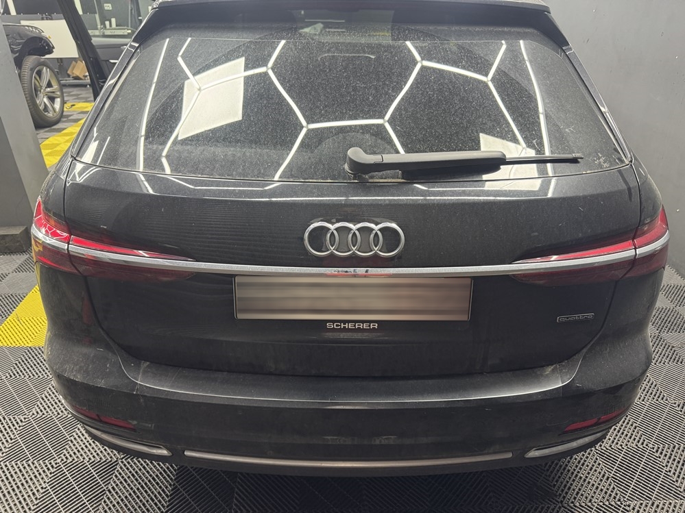 Montare 3 - Instalare Camera Video Spate Marsarier Audi A6 C8 2020 Originala Highline Sector 1 Bucuresti