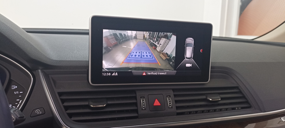 Activare 6 - Montare Camera Spate Audi Q5 FY 2017 Originala Highline Montare 6 - Montare Camera Spate Audi Q5 FY 2017 Originala Highline