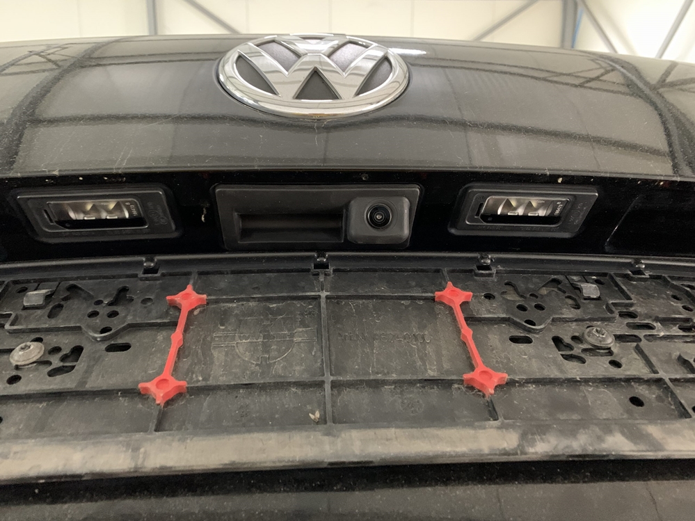 Activare 4 - Montare Camera Spate Marsarier Originala In Maner VW Touareg 7P 2014 Montare 4 - Montare Camera Spate Marsarier Originala In Maner VW Touareg 7P 2014
