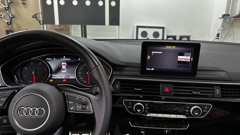 Activare 3 - Audi A4 B9 2017 Instalare Ceasuri Digitale Bord Digital Navigatie MIB 2 Display Mare Montare 3 - Audi A4 B9 2017 Instalare Ceasuri Digitale Bord Digital Navigatie MIB 2 Display Mare