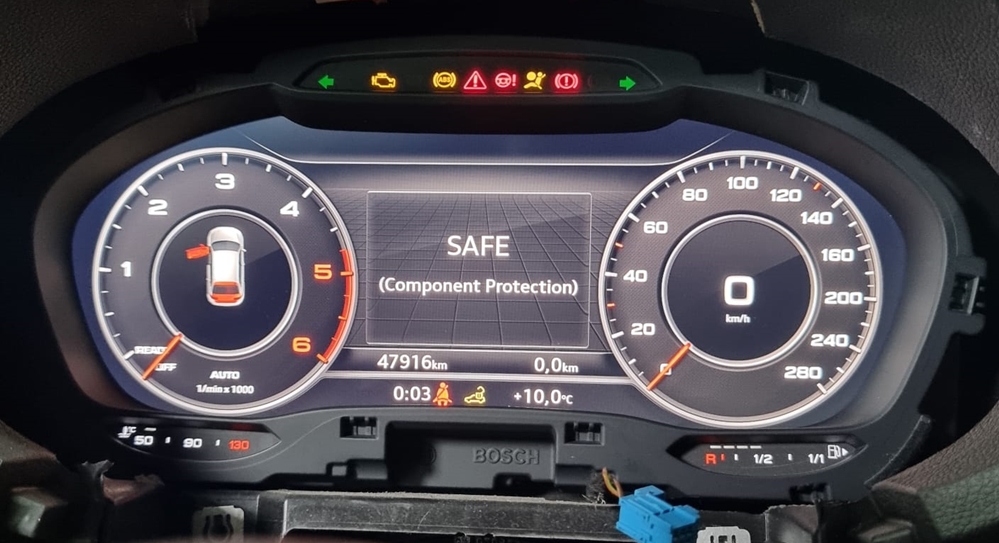 Activare 7 - Instalare Ceasuri Digitale Audi A3 8V Virtual Cockpit LED Plasma AID Bord Digital Montare 7 - Instalare Ceasuri Digitale Audi A3 8V Virtual Cockpit LED Plasma AID Bord Digital