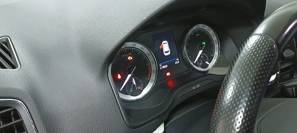 Activare 3 - Skoda Karoq 2018 Instalare Bord Digital Ceasuri Digitale Virtual Cockpit AID Montare 3 - Skoda Karoq 2018 Instalare Bord Digital Ceasuri Digitale Virtual Cockpit AID