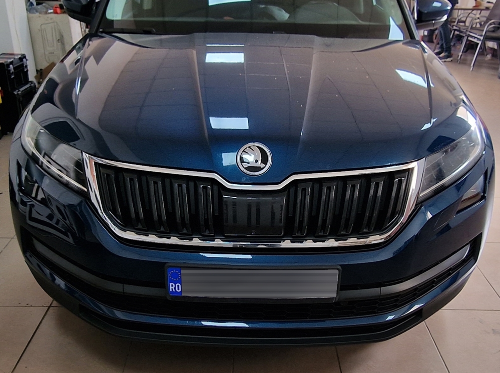 Montare 2 - Skoda Kodiaq 2018 Instalare Ceasuri Digitale Virtual Cockpit Bord Digital Plasma 