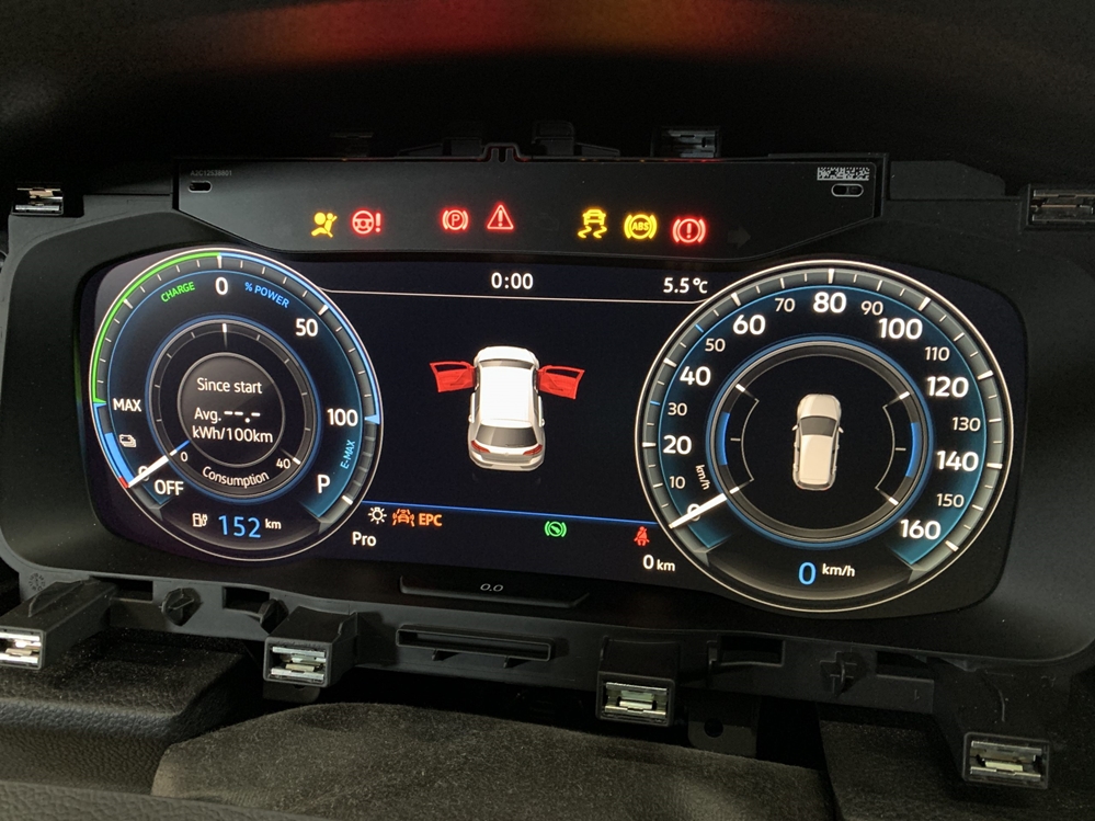 Activare 11 - Instalare Ceasuri Digitale VW E Golf 7 VII Virtual Cockpit AID LED Plasma Montare 11 - Instalare Ceasuri Digitale VW E Golf 7 VII Virtual Cockpit AID LED Plasma