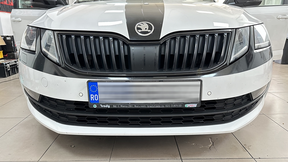 Montare 6 - Instalare Senzori Parcare Skoda Octavia 3 Facelift Fata Originali Bucuresti Sector 1 2 3 4 5 6 Ilfov