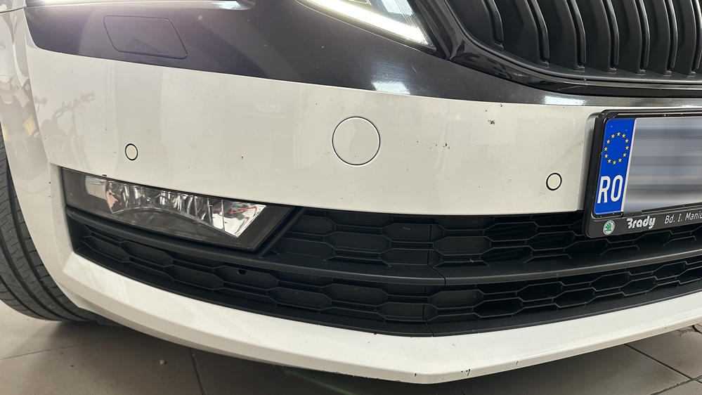Montare 5 - Instalare Senzori Parcare Skoda Octavia 3 Facelift Fata Originali Bucuresti Sector 1 2 3 4 5 6 Ilfov
