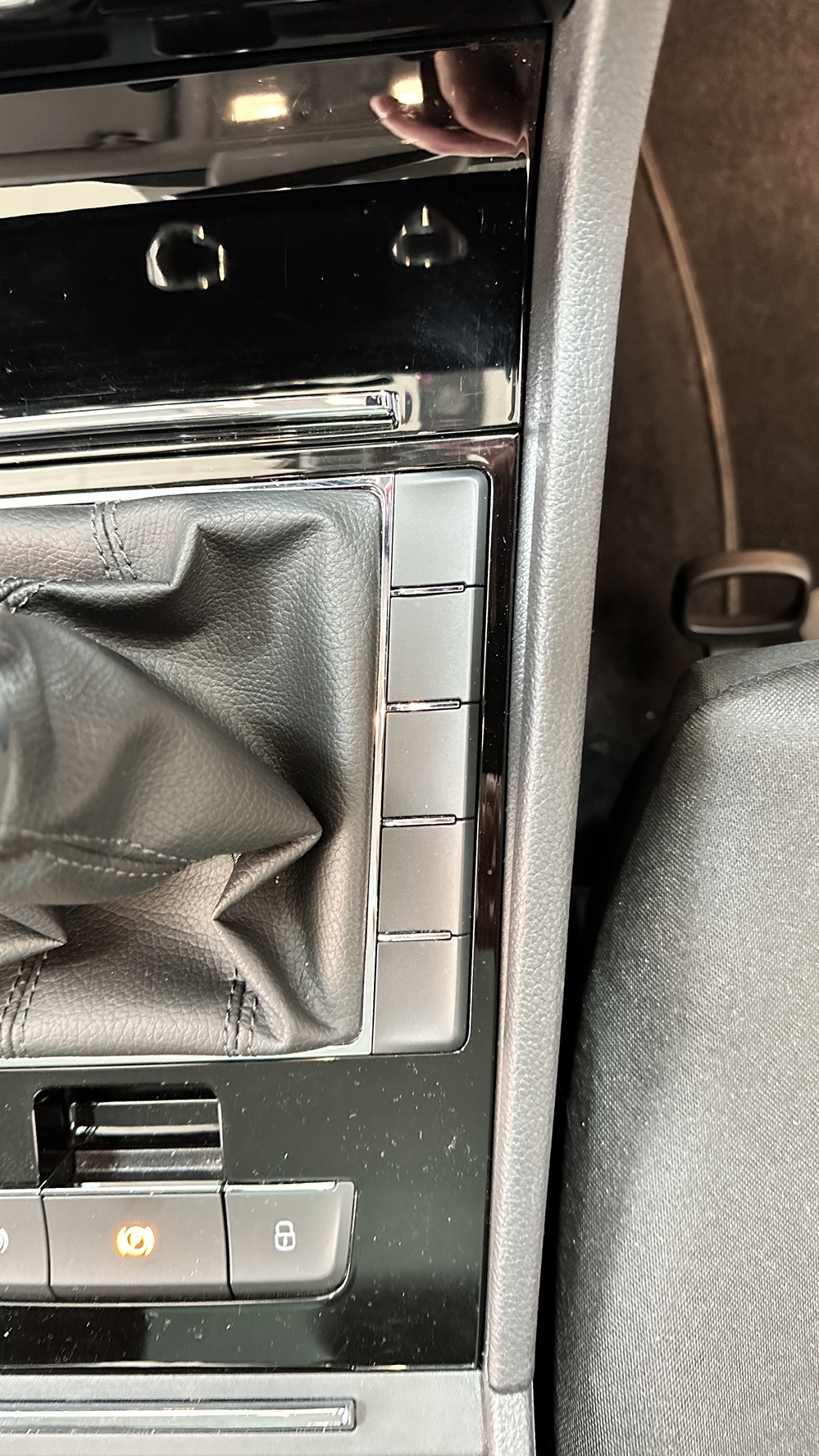 Activare 3 - Skoda Superb 3 III 2019 Instalare Codare Activare Senzori Parcare Fata Park Pilot Montare 3 - Skoda Superb 3 III 2019 Instalare Codare Activare Senzori Parcare Fata Park Pilot