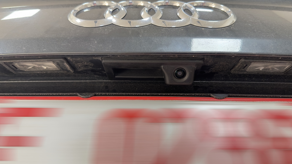 Montare 5 - Audi A4 B9 Instalare Montaj Camera Spate Marsarier Originala Maner