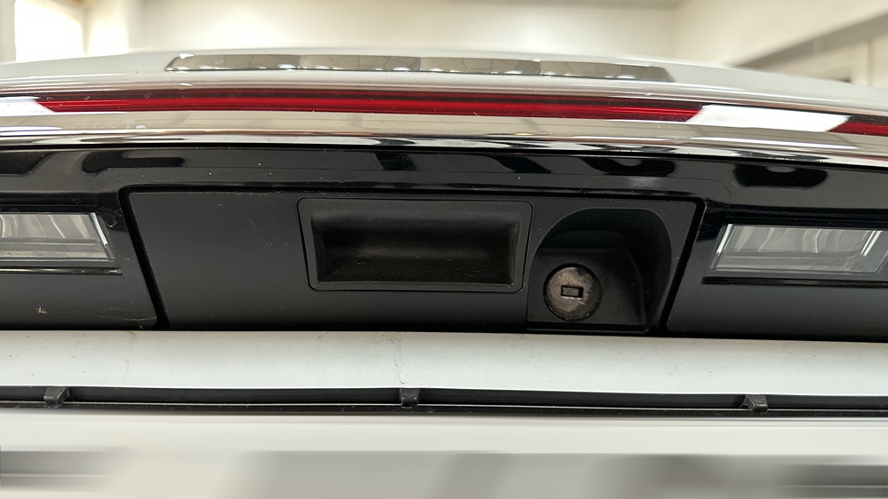 Montare 2 - Audi A8 4N 2020 Instalare Montaj Camera Spate Marsarier Originala