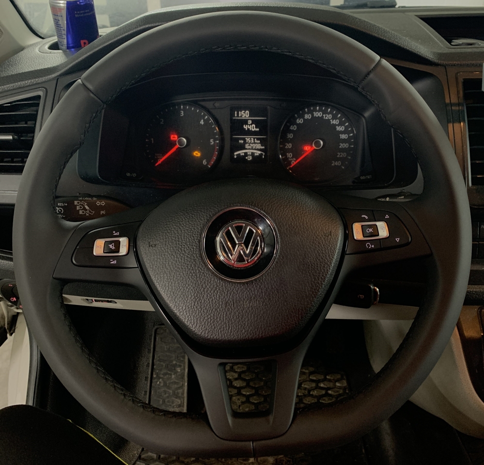 Montare 5 - VW Transporter T6 2017 Instalare Comenzi Volan Multifunctionale Volan Cu Comenzi