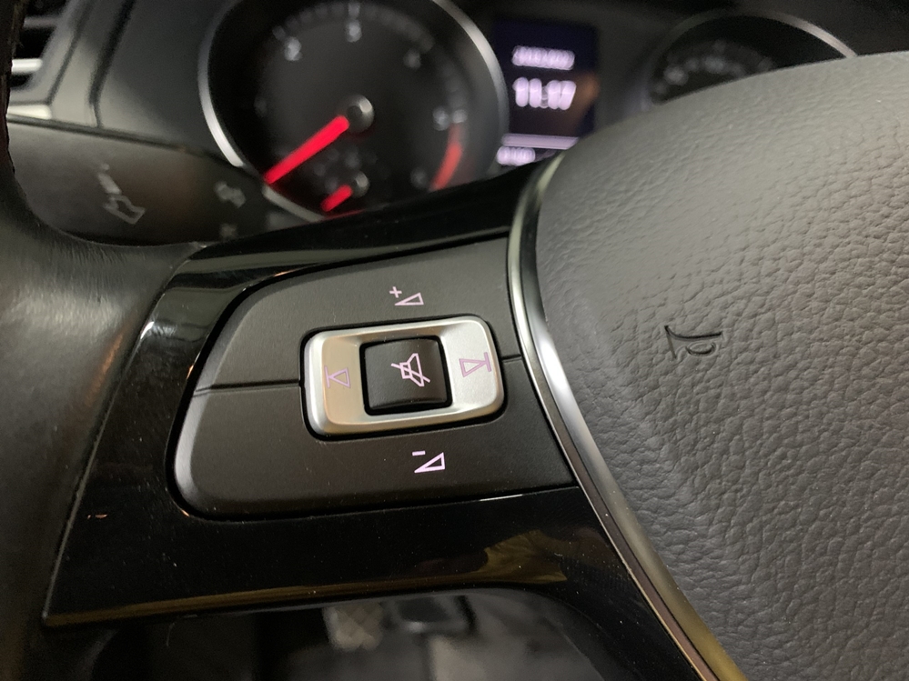 Montare 5 - VW Passat B8 2016 Instalare Comenzi Volan Codare Activare Comenzi Volan