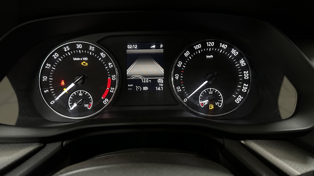 Montare 9 - Skoda Octavia 4 2022 Instalare Faruri Full LED Skoda Crystal Lighting ACC Adaptive Cruise Control