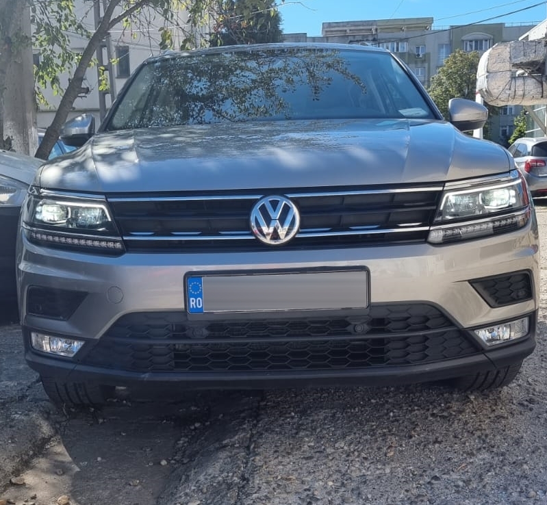 Montare 9 - Instalare Faruri LED Matrix VW Tiguan 2 II AD1 2018 Originale