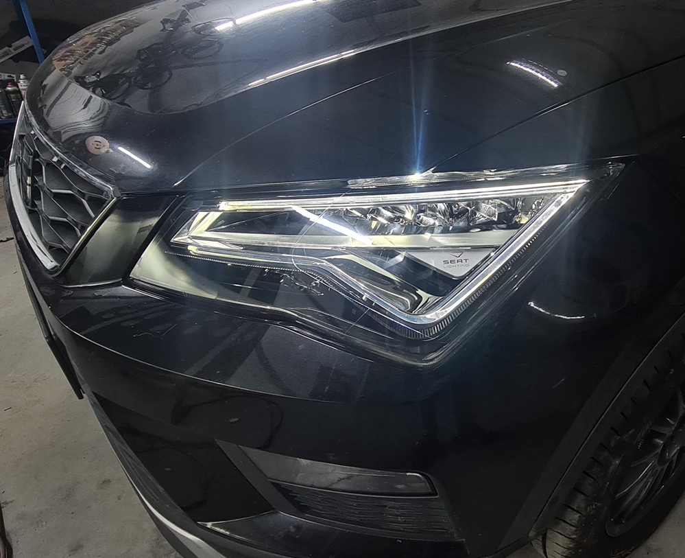 Activare 6 - Seat Ateca 2017 Instalare Faruri LED Originale Highline Montare 6 - Seat Ateca 2017 Instalare Faruri LED Originale Highline