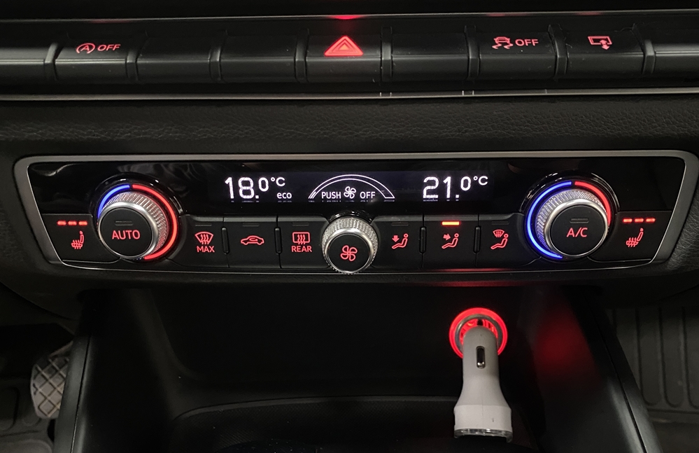 Montare 10 - Audi A3 8V 2017 Instalare Incalzire In Scaune Panou Climatronic Cu Incalzire 