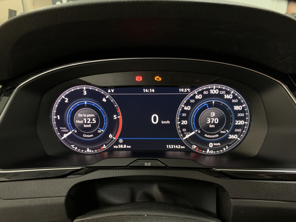 Montare 7 - Montare MIB 2 Camera Marsarier Ceasuri Digitale VW Passat B8 3G 2017