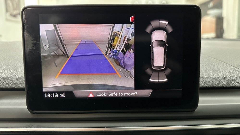 Montare 6 - Instalare Montaj Camera Spate Marsarier Audi A4 B9 2017