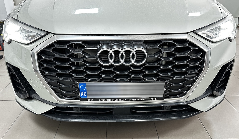 Montare 6 - Audi Q3 2021 Instalare Montaj Camera Spate Marsarier Highline Originala
