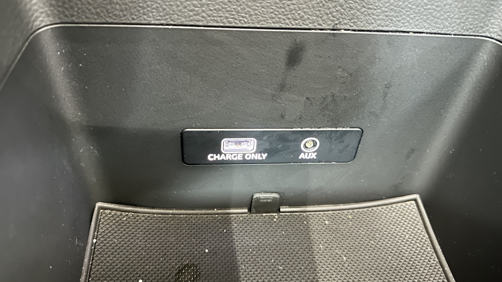 Montare 3 - Audi Q5 FY 2018 Activare Apple Carplay Android Auto Port USB 2 Sloturi