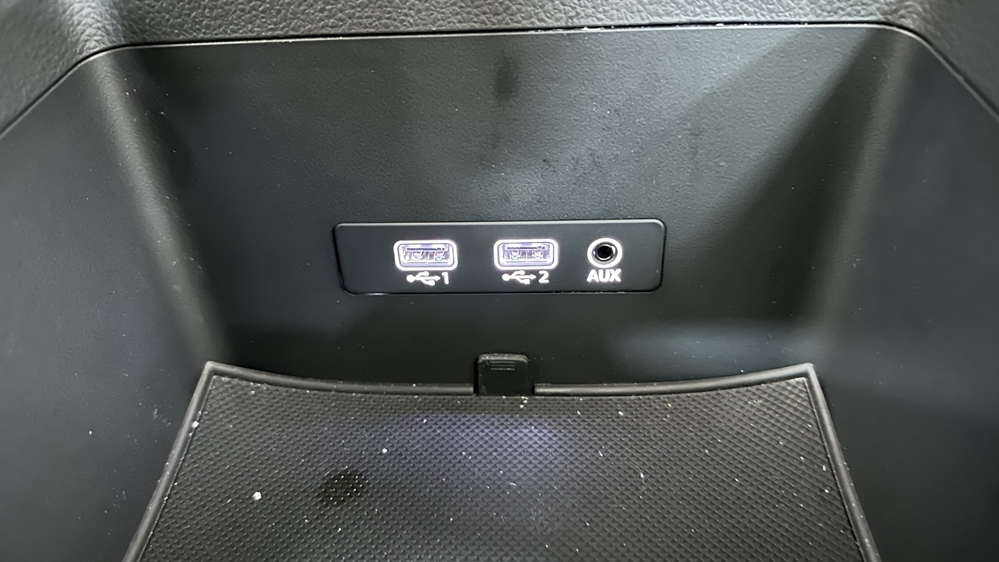 Montare 4 - Audi Q5 FY 2018 Activare Apple Carplay Android Auto Port USB 2 Sloturi