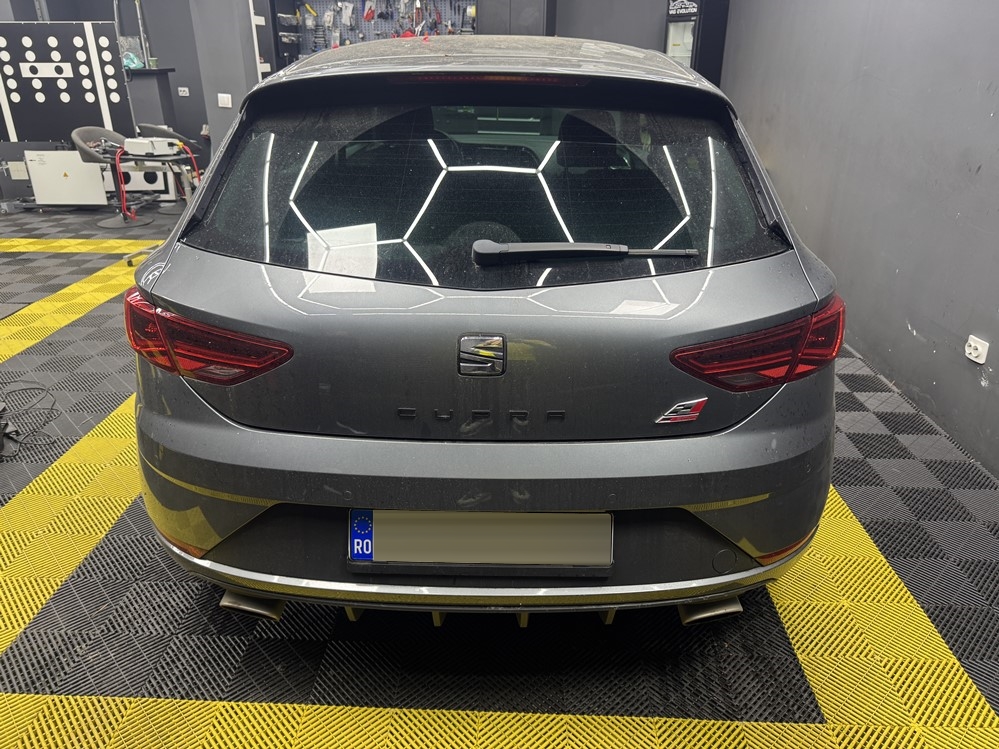 Montare 2 - Instalare Montare Activare Camera Video Spate Marsarier Originala Highline Seat Leon 5F Cupra 2017