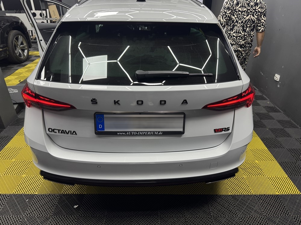 Montare 4 - Instalare Montare Activare Camera Video Spate Marsarier Originala Highline Skoda Octavia 4 2022