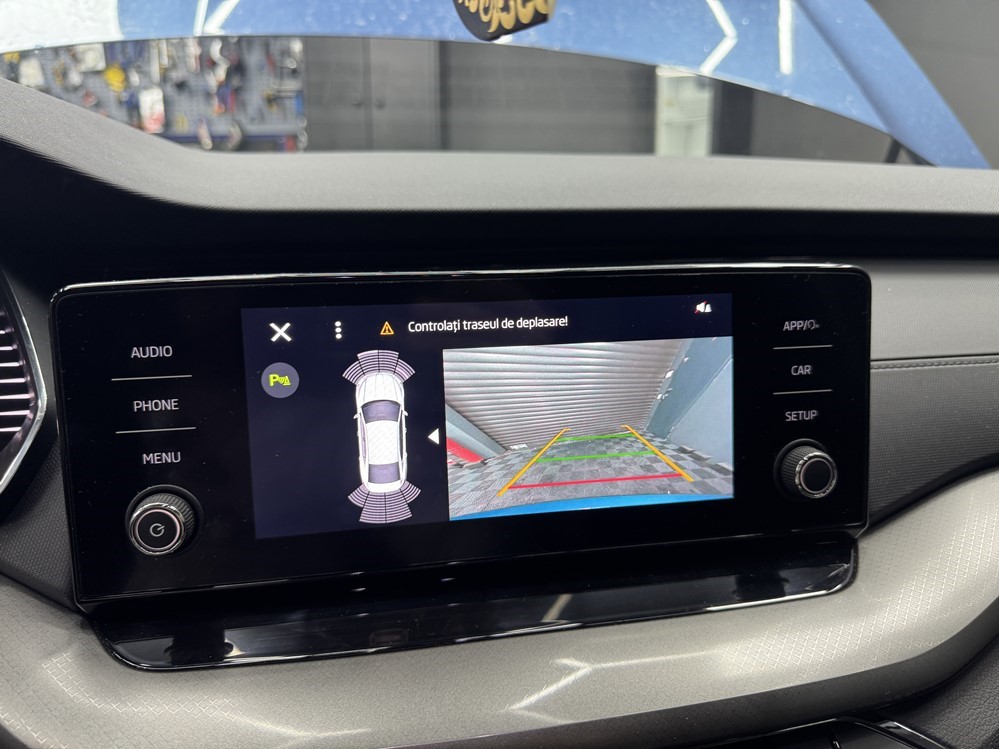 Montare 5 - Instalare Montare Activare Camera Video Spate Marsarier Skoda Octavia 4 IV 2022 Originala Highline