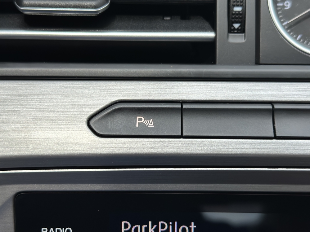 Activare 9 - VW Passat B8 2016 Montaj Instalare Activare Codare Senzori Parcare Fata Spate Originali Montare 9 - VW Passat B8 2016 Montaj Instalare Activare Codare Senzori Parcare Fata Spate Originali