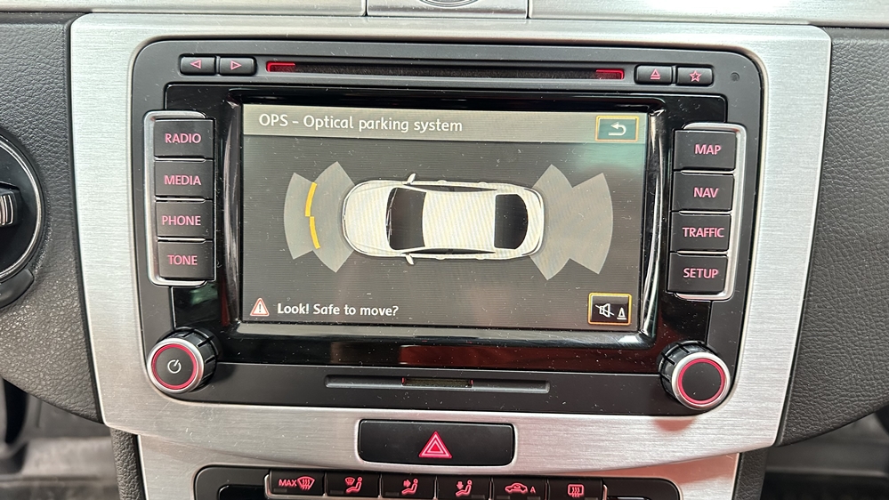 Activare 14 - VW Passat CC 2011 Montaj Instalare Senzori Parcare Fata Spate Originali Montare 14 - VW Passat CC 2011 Montaj Instalare Senzori Parcare Fata Spate Originali