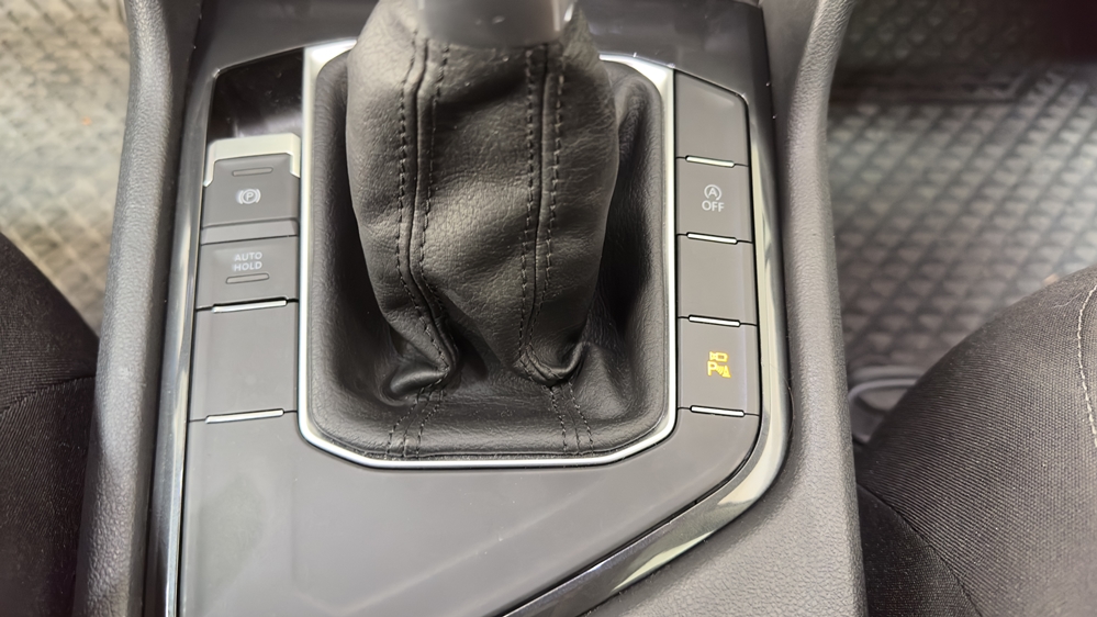 Activare 10 - VW Tiguan 2 AD1 2018 Montaj Instalare Activare Codare Senzori Parcare Fata Spate Originali Montare 10 - VW Tiguan 2 AD1 2018 Montaj Instalare Activare Codare Senzori Parcare Fata Spate Originali