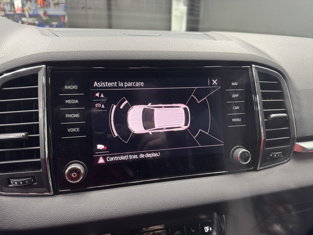 Montare 8 - Instalare Montare Camera Video Spate Marsarier Originala Highline Skoda Karoq 2020
