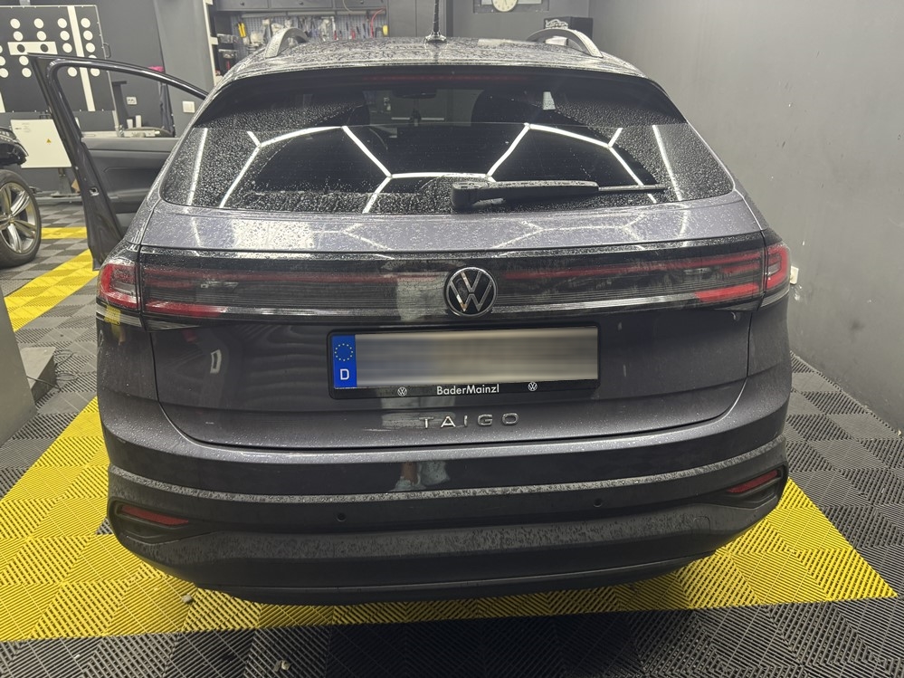 Montare 2 - Instalare Montare Camera Video Spate Marsarier VW Taigo 2024 Bucuresti