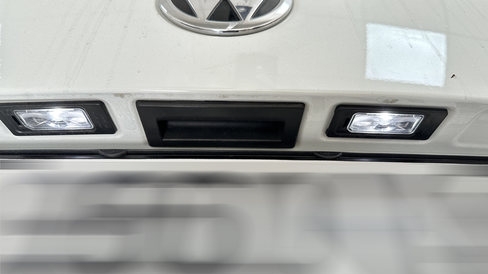Activare 4 - Instalare Camera Marsarier VW Tiguan AD1 2018 Camera Video Spate Originala Montare 4 - Instalare Camera Marsarier VW Tiguan AD1 2018 Camera Video Spate Originala