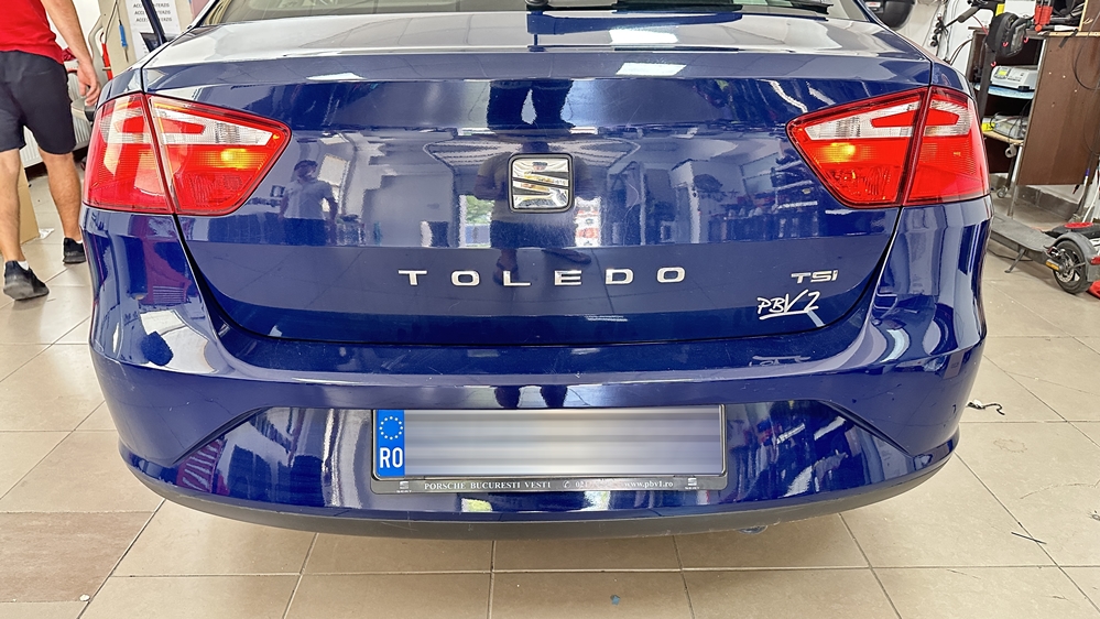Montare 2 - Seat Toledo 2017 Instalare Senzori Parcare Spate Originali Park Pilot