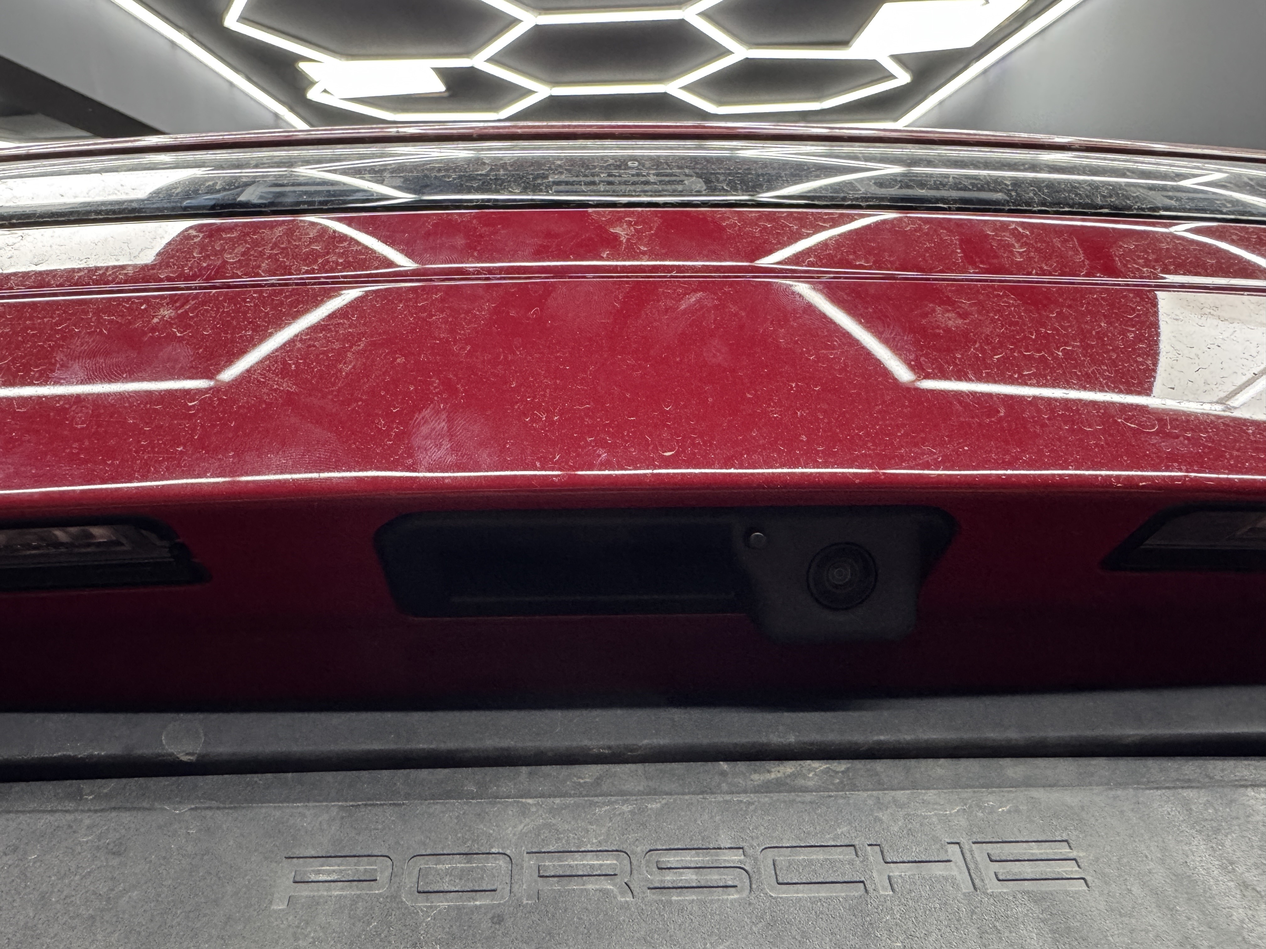 Activare 5 - Instalare Montare Retrofit Camera Video Spate Marsarier Highline Originala Porsche Cayenne 2022 9YA Montare 5 - Instalare Montare Retrofit Camera Video Spate Marsarier Highline Originala Porsche Cayenne 2022 9YA