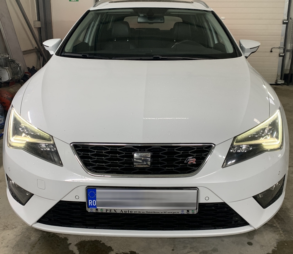 Montare 18 - Seat Leon 5F 2016 Instalare Ceasuri Digitale Virtual Cockpit Navigatie MIB 2 Carplay Android Auto