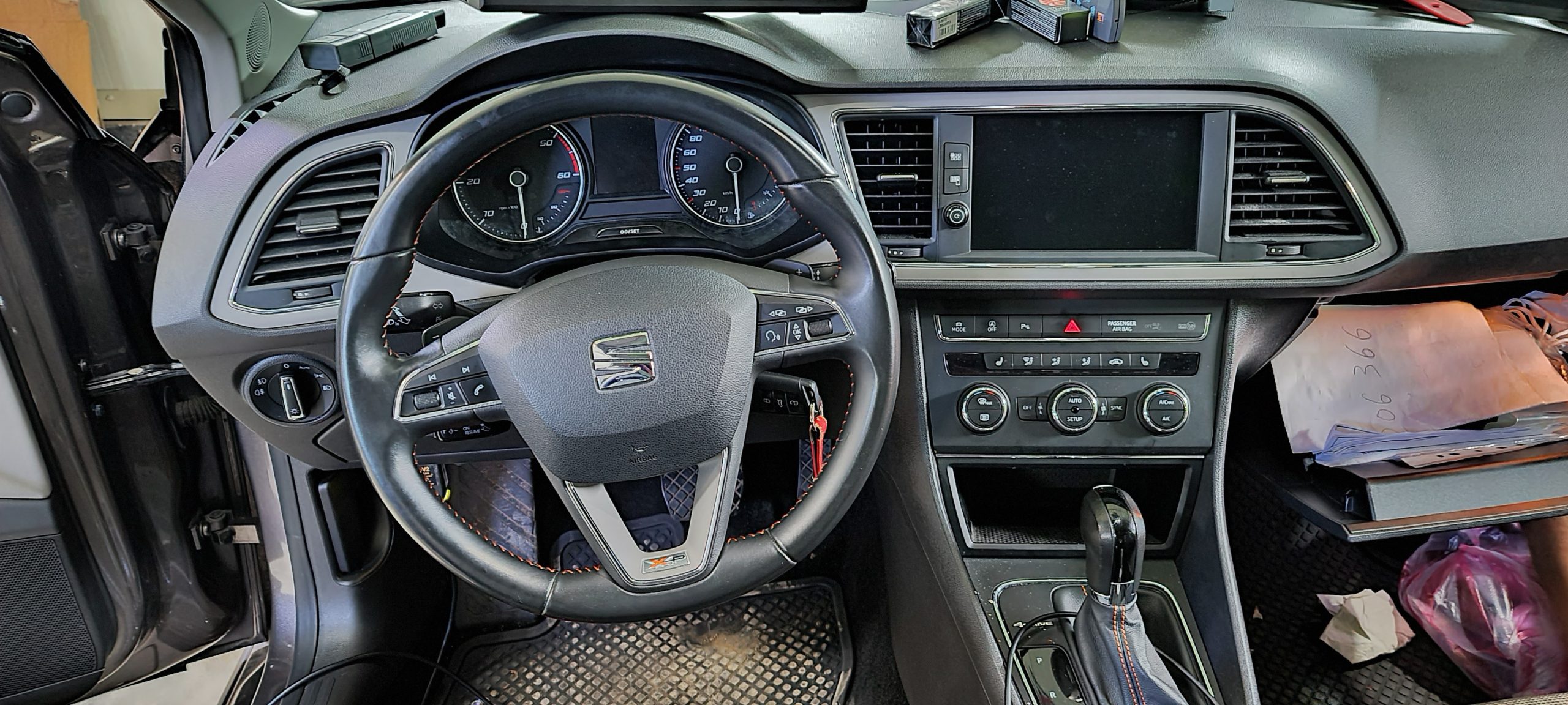 Activare 7 - Seat Leon 5F Xperience 2014 Instalare Unitate Multimedia MIB 2.5 Ceasuri Digitale Virtual Cockpit Montare 7 - Seat Leon 5F Xperience 2014 Instalare Unitate Multimedia MIB 2.5 Ceasuri Digitale Virtual Cockpit