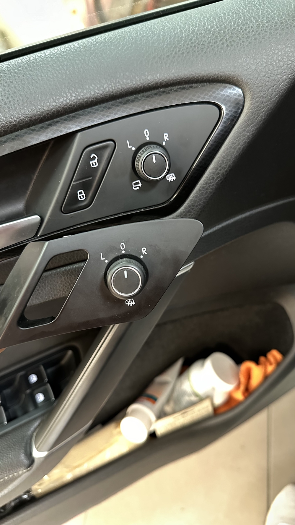 Activare 19 - VW Golf 7 VII 2015 Instalare Oglinzi Rabatabile Incalzire Volan Instalare Distronic ACC Cruise Control Montare 19 - VW Golf 7 VII 2015 Instalare Oglinzi Rabatabile Incalzire Volan Instalare Distronic ACC Cruise Control