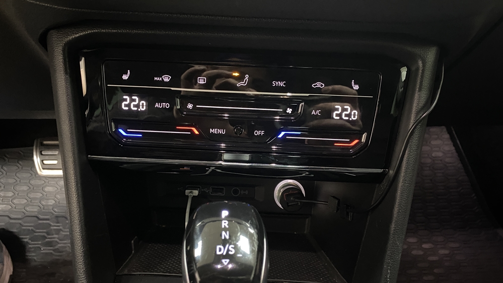 Activare 6 - VW Tiguan 2 AD1 2017 Retrofit Montare Panou Clima Climatronic Digital Touch Clima Digitala Montare 6 - VW Tiguan 2 AD1 2017 Retrofit Montare Panou Clima Climatronic Digital Touch Clima Digitala