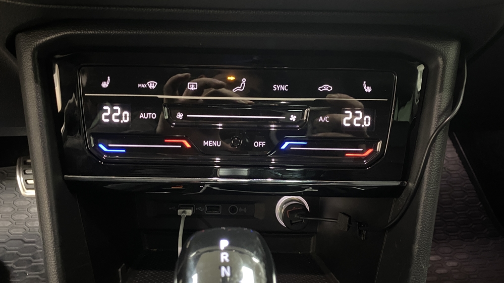 Activare 8 - VW Tiguan 2 AD1 2017 Retrofit Montare Panou Clima Climatronic Digital Touch Clima Digitala Montare 8 - VW Tiguan 2 AD1 2017 Retrofit Montare Panou Clima Climatronic Digital Touch Clima Digitala